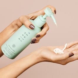 Fenty Hair Кондиционер для волос The Rich One Moisture Repair Conditioner (300 ml)