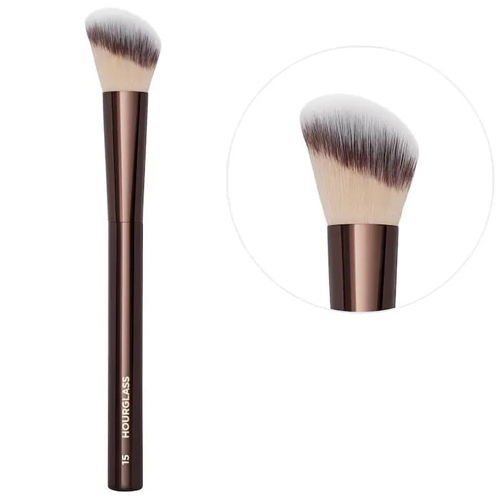HOURGLASS BRUSH Кисть для румян Blush Brush №15