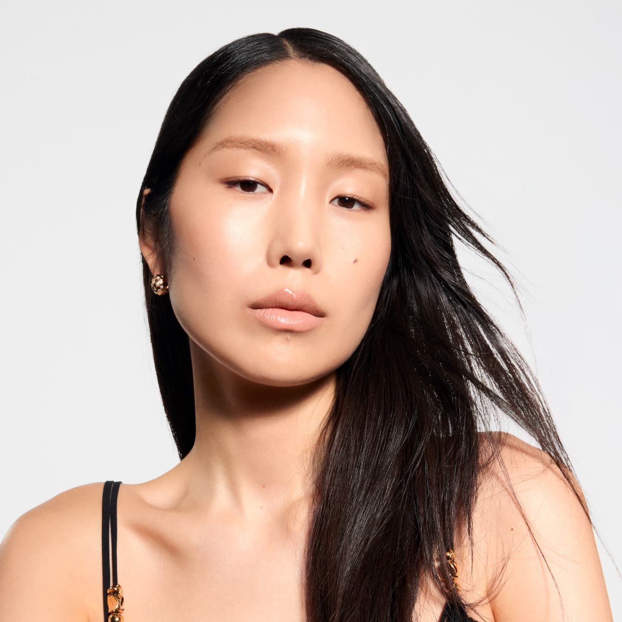 LV Помада для губ Rouge Satin Lipstick 101 Kiss The Sky , 3,5 g 8