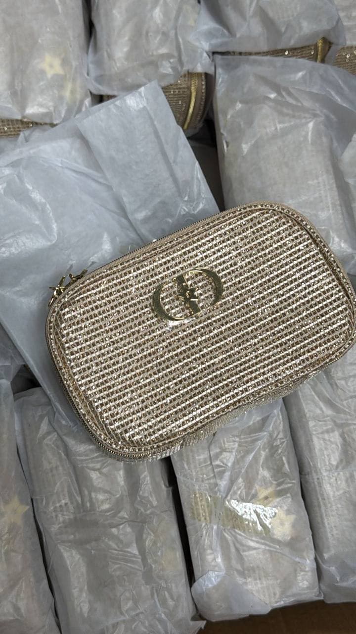 Dior косметичка ritual 2026