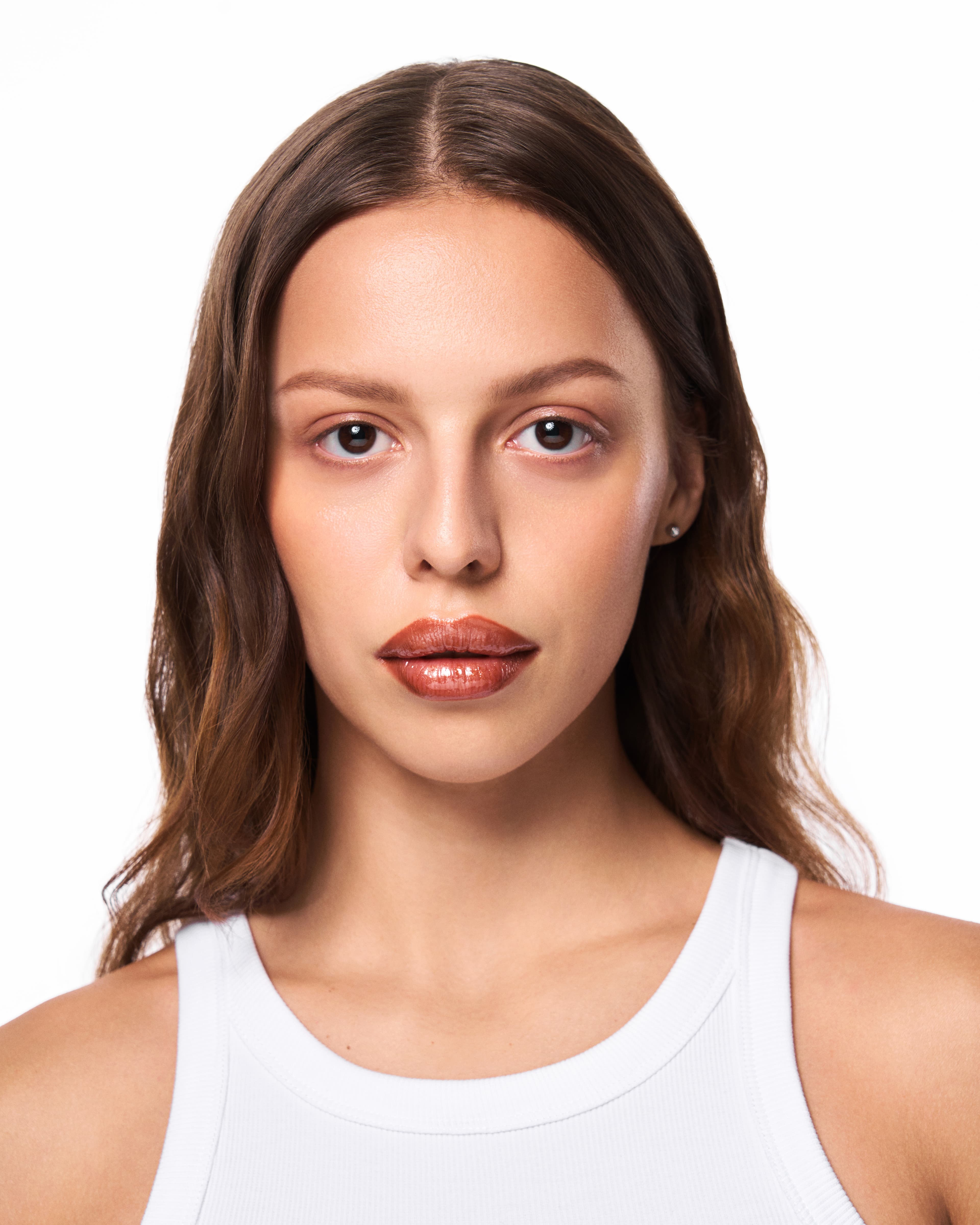 LUVU Lip Combo в оттенке Dreamy Nude, Набор для макияжа губ 3