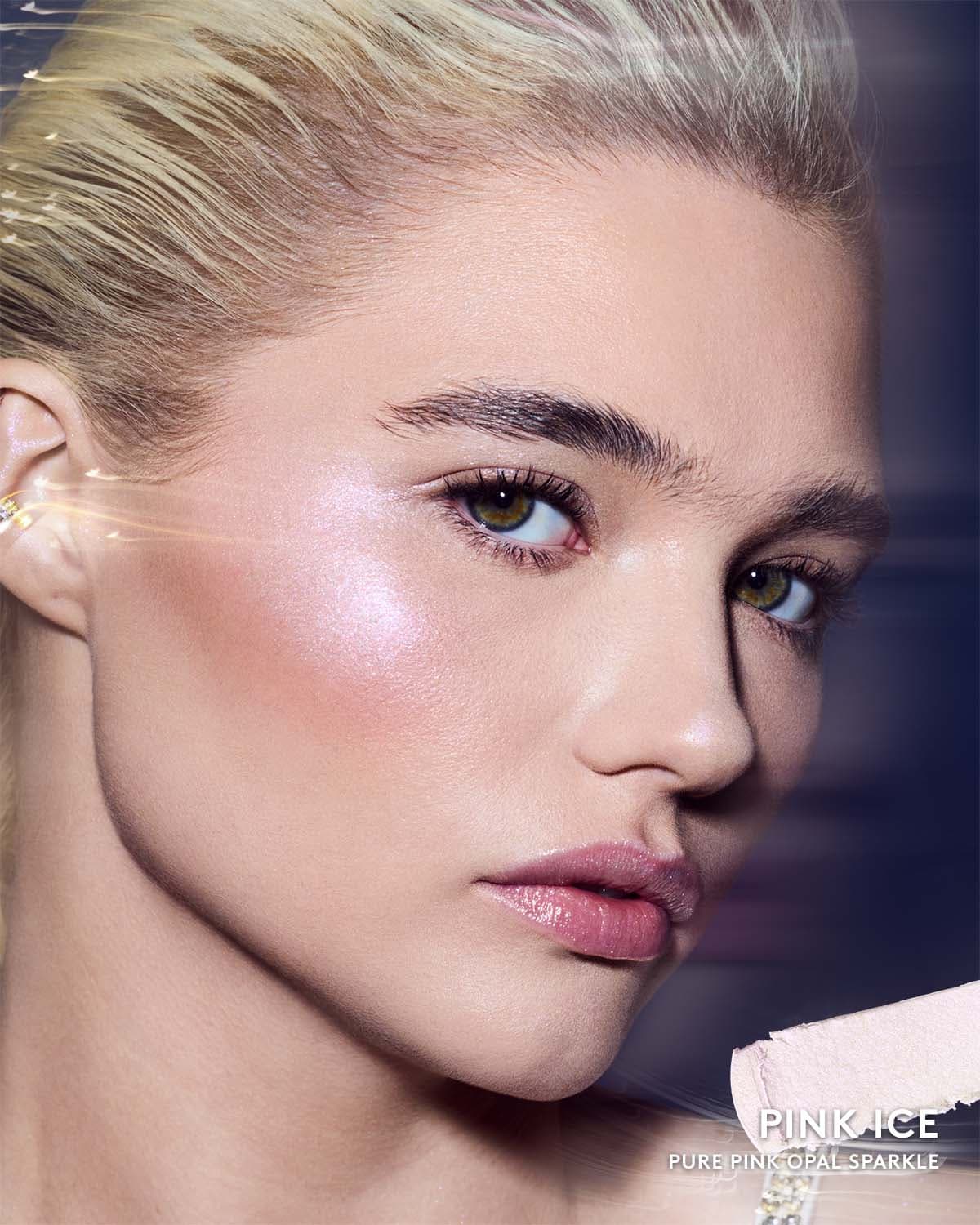 Fenty Beauty Diamond Bomb All-Over Veil оттенок 04 Pink Ice 8g,  Хайлайтер-пудра для лица 3