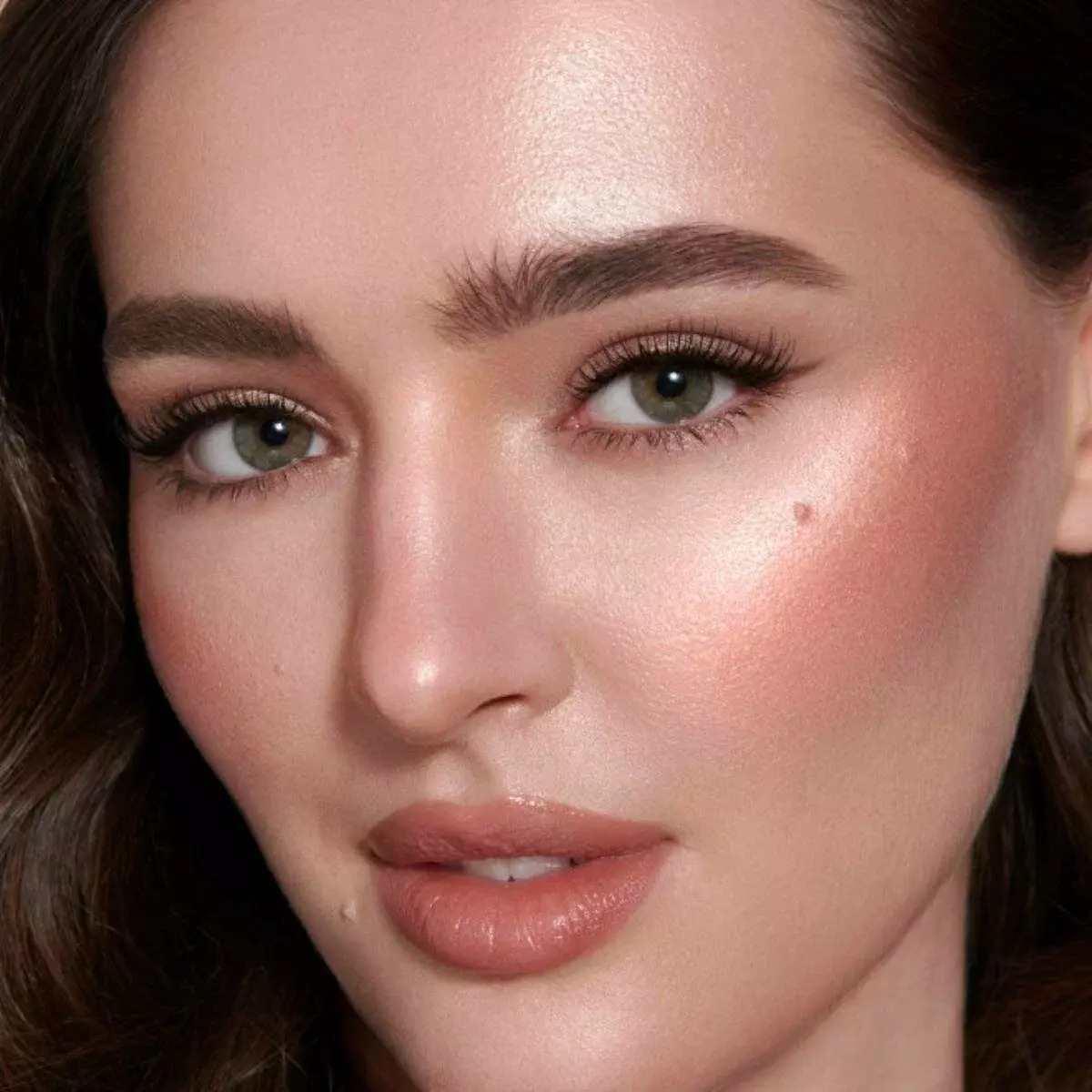CHARLOTTE TILBURY BEAUTY LIGHT WAND в оттенке PINKGASM, жидкий хайлайтер, 12  мл 3