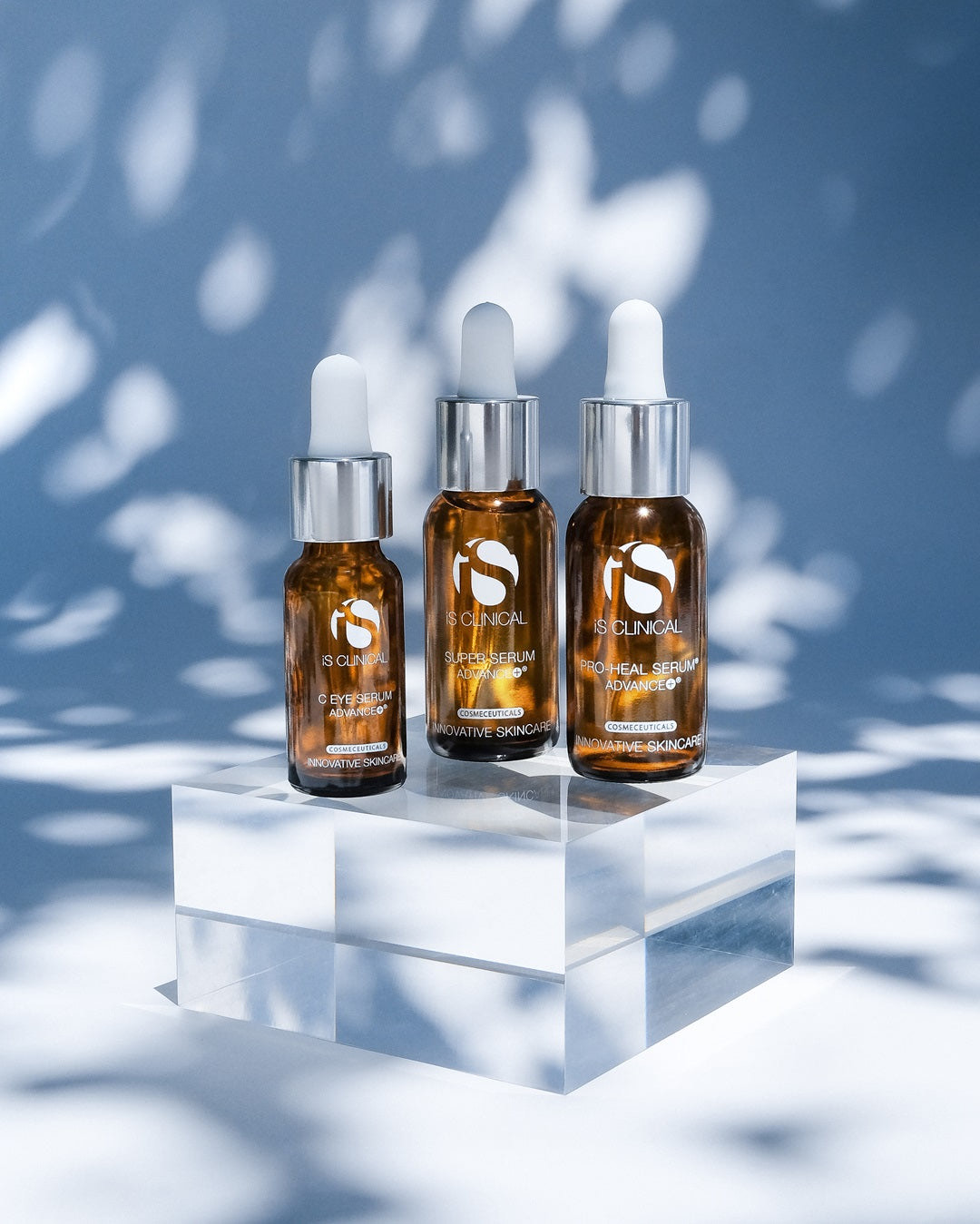 IS CLINICAL Сыворотка для ухода вокруг глаз с витамином С Адванс+,  C Eye Serum Advance+, 15 мл 3