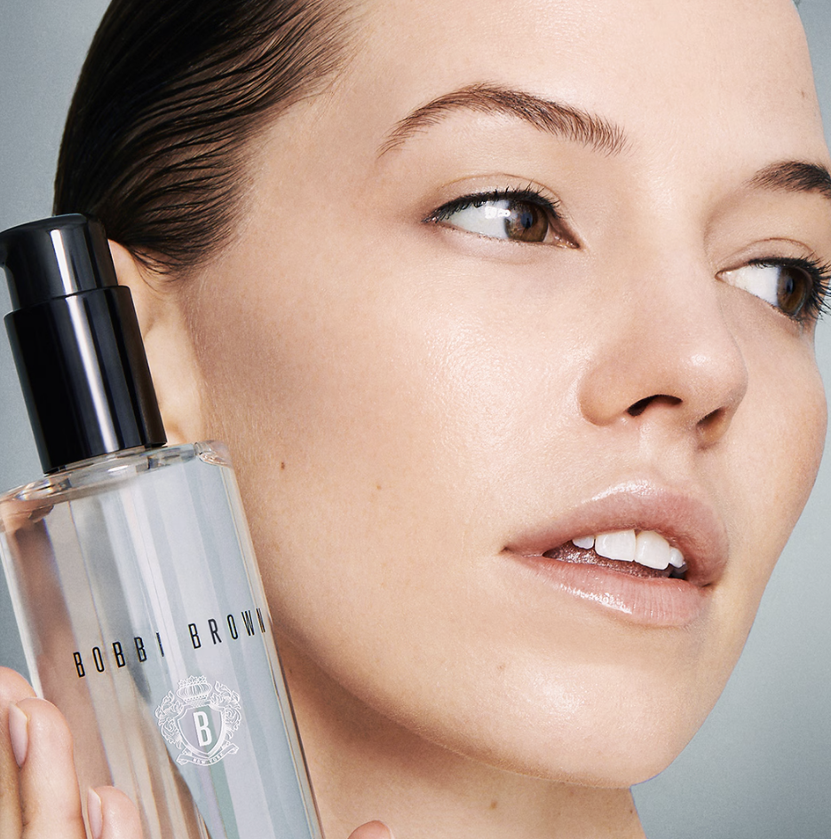 Bobbi Brown УСПОКАИВАЮЩЕЕ МАСЛО ДЛЯ СНЯТИЯ МАКИЯЖА SOOTHING CLEANSING OIL Средство для снятия макияжа и очищающее средство 100 ml 2
