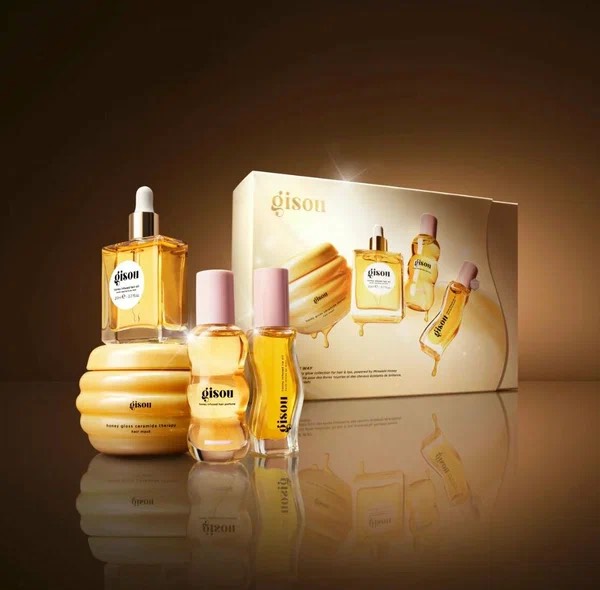 Gisou  Glow All The Way, Косметический набор для ухода 4