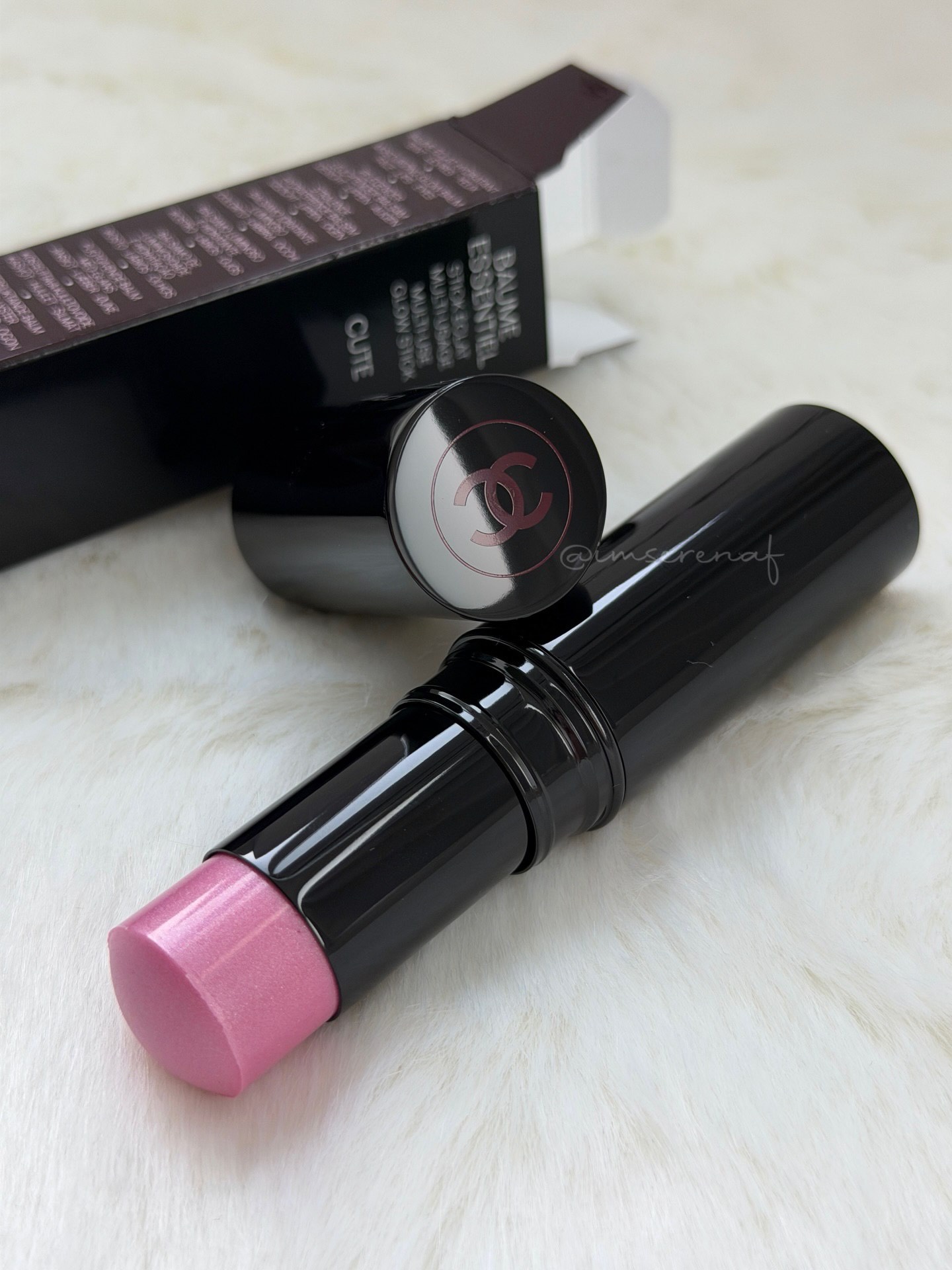 CHANEL BAUME ESSENTIEL ROUGE NOIR СТИК-ХАЙЛАЙТЕР ДЛЯ ЛИЦА, ГУБ И ГЛАЗ (оттенок CUTE), 8 г 7