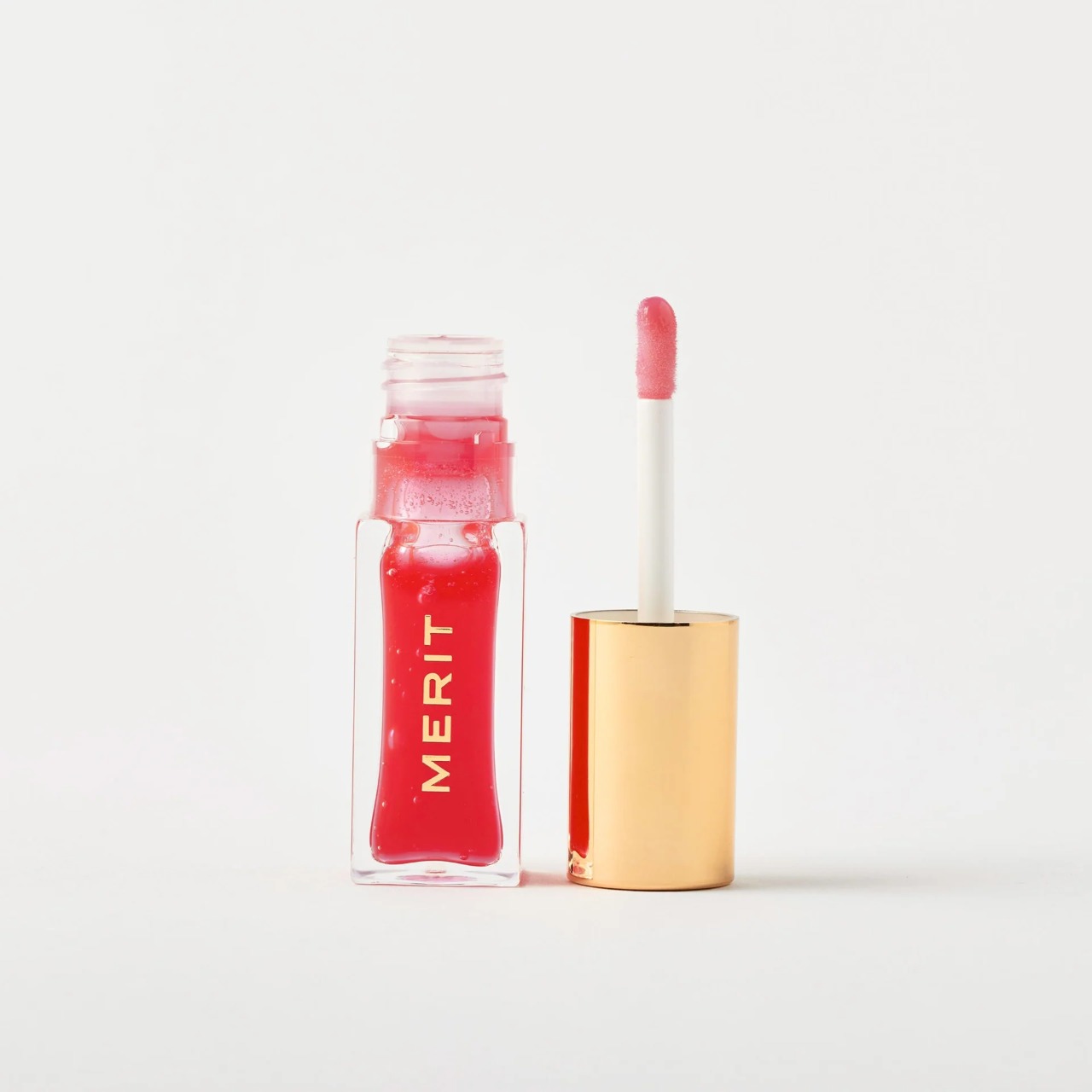 MERIT Shade Slick Sheen Tinted Lip Oil в оттенке Maraschino, масло для губ, 7 мл