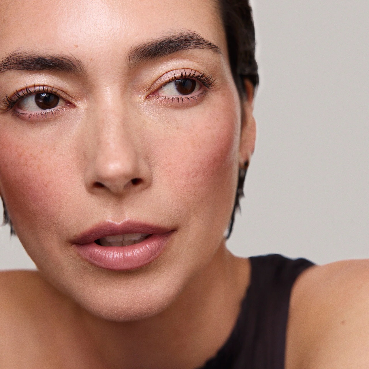 MERIT Flush Balm Cheek Color в оттенке Beverly Hills, румяна, 9 гр 4