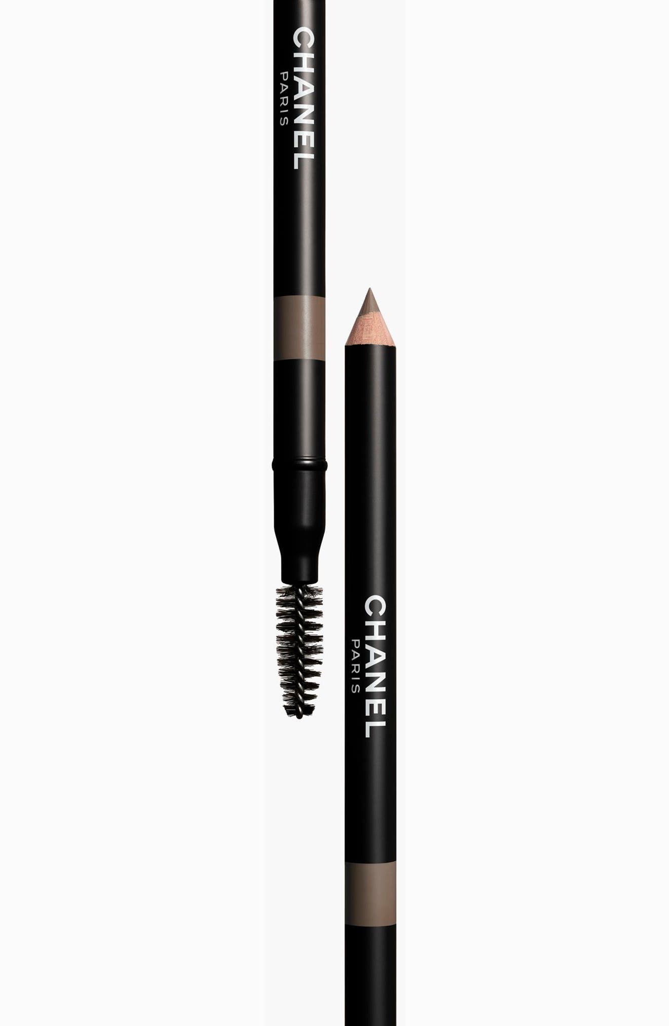 Chanel CRAYON SOURCILS Sculpting Eyebrow Pencil в оттенке 20 Blond Cendré, Карандаш для моделирования бровей, 1 гр 3