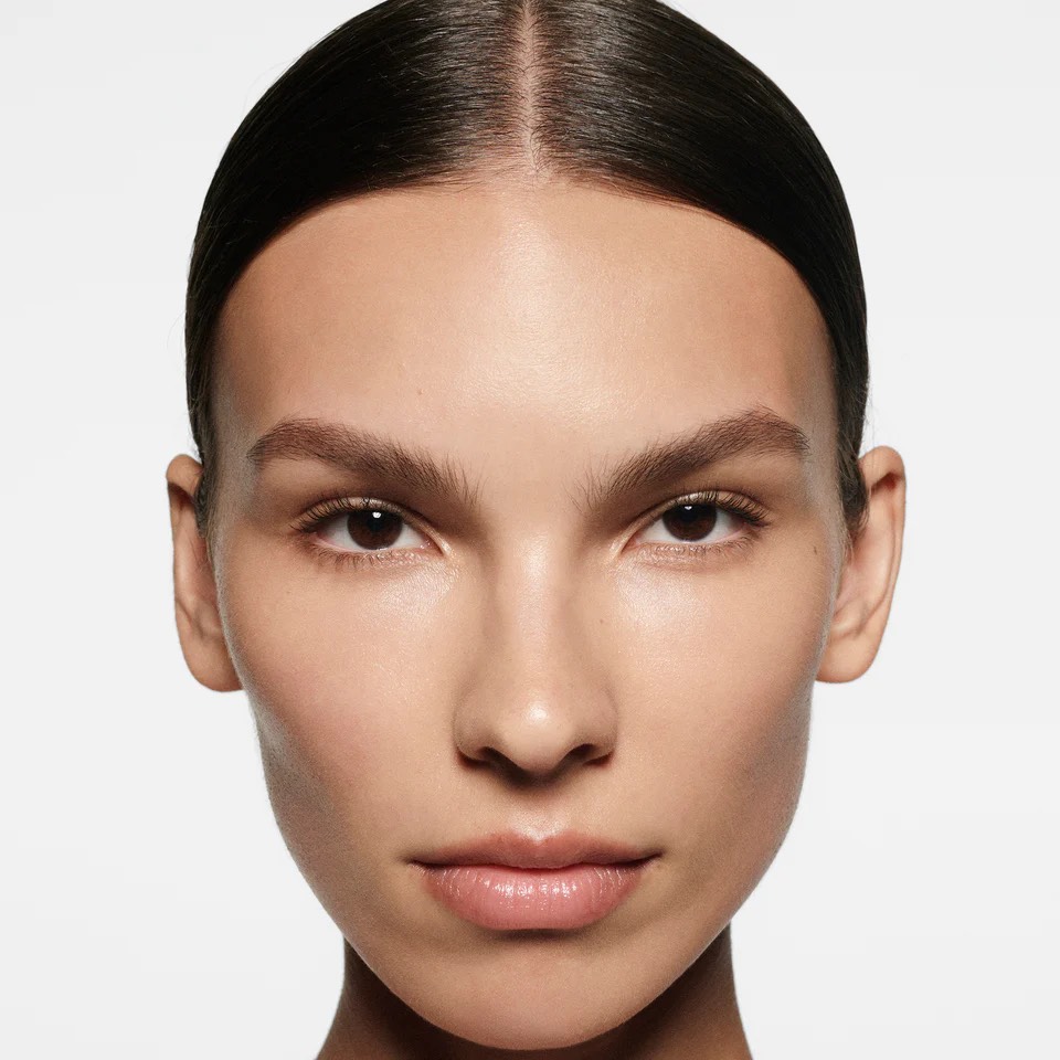 Victoria Beckham the concealer pen оттенок L2, консилер, 2,4 ml 2