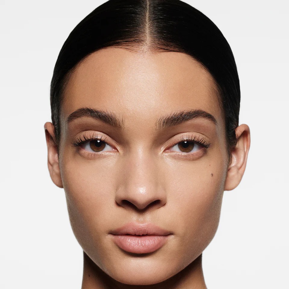 Victoria Beckham the concealer pen оттенок LM1, консилер, 2,4 ml 2
