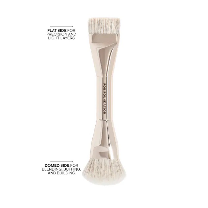 PATRICK TA  Двусторонняя кисть для нанесения тональной основы Dual Ended Foundation Brush 2