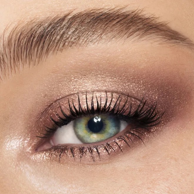 Charlotte Tilbury кремовые тени-карандаш EXAGGER-EYES EASY EYESHADOW STICK, OYSTER TWILIGHT 2