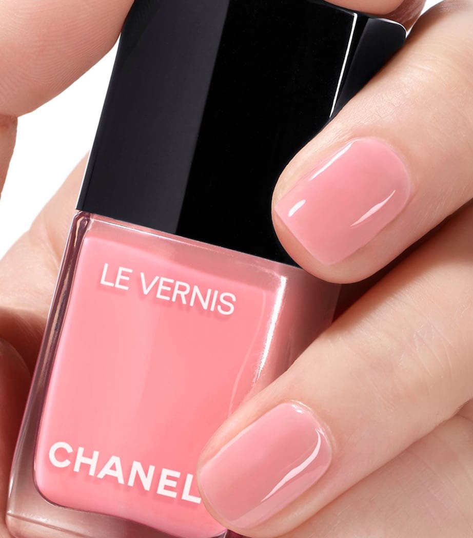 Chanel Стойкий для ногтей LE VERNIS Longwear Nail Colour, 423 INSPIRANTE 5