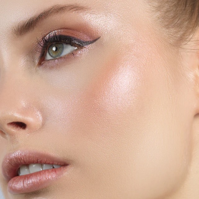 stila Хайлайтер Heaven's Hue Highlighter, Kitten 3