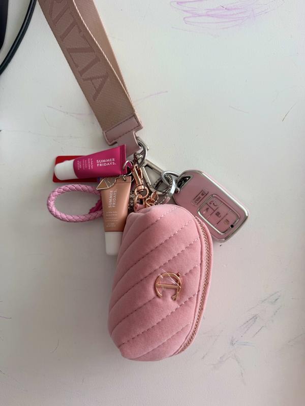 Charlotte Tilbury  Мини косметичка Mini Pillow Talk Makeup Charm Bag 3