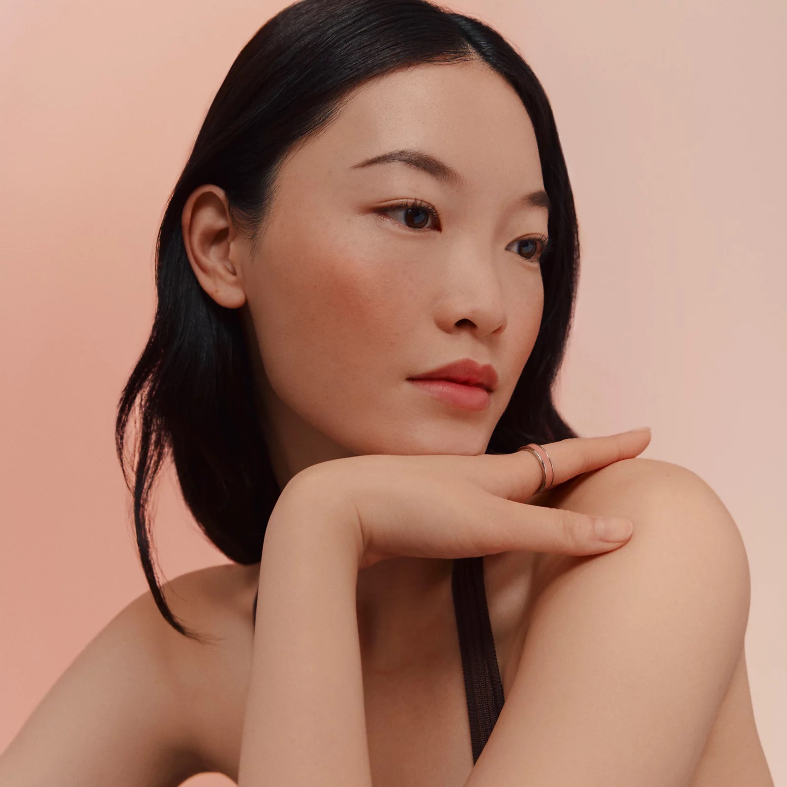 ROSE HERMÈS Silky Шелковые румяна blush powder, 47 Rose Ambré 6