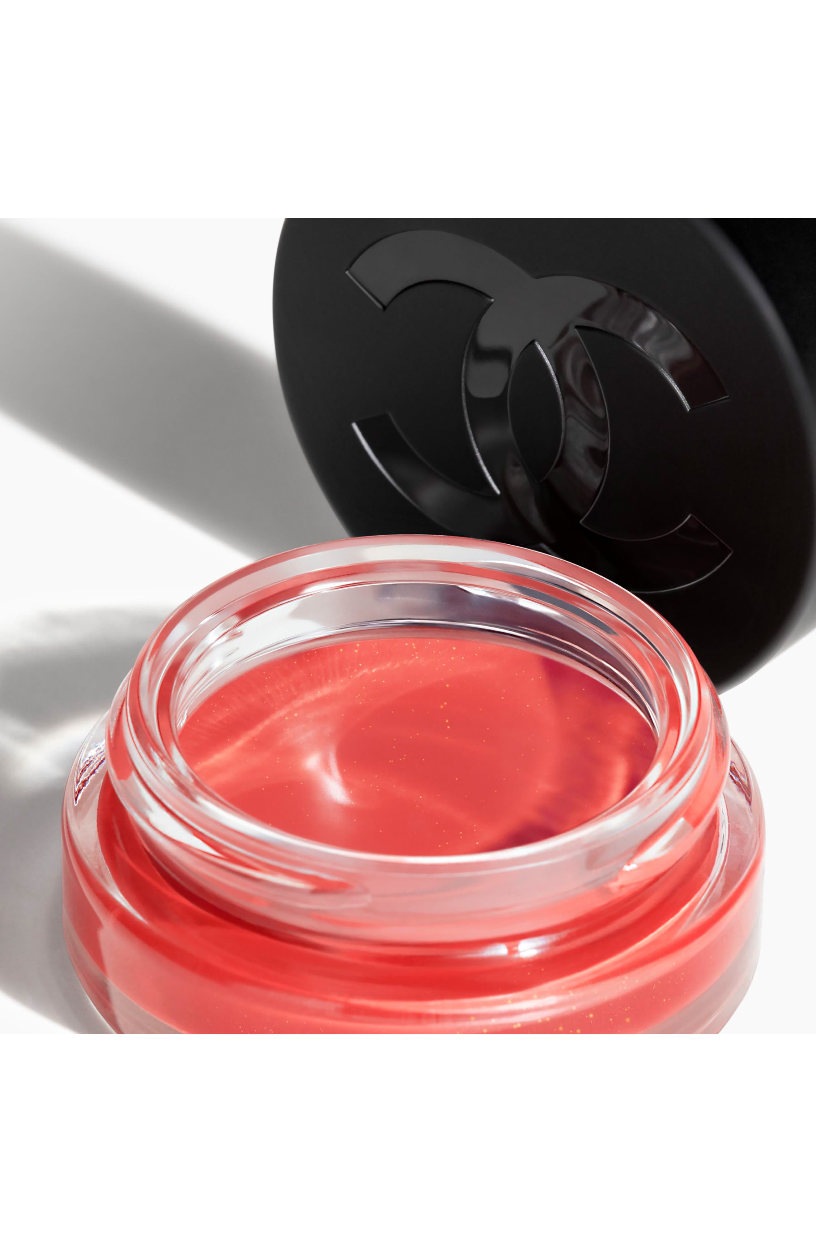 Chanel  Бальзам для губ и щёк n°1 de chanel lip and cheek balm Chanel, 4 - Wake-Up Pink, 6.5 гр. 3