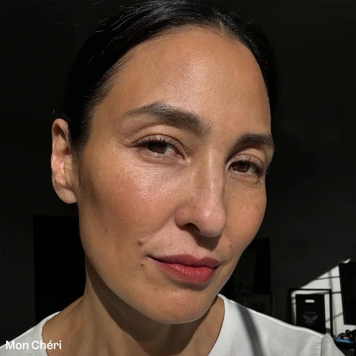VIOLETTE_FR Матовая помада-бальзам для губ BISOU BALM Sheer Matte Lipstick, Mon Cheri 6